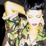Rihanna – Diamonds Tour 2013